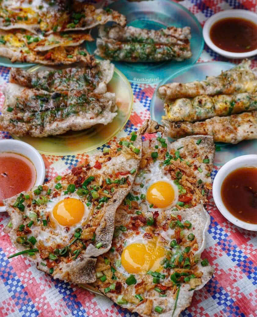 Bánh Tráng Kẹp Trứng